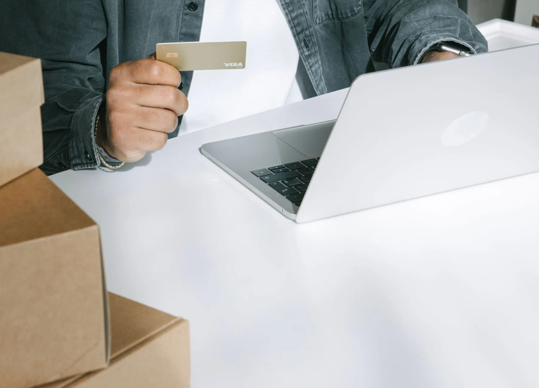 刹车系统保养用品对比评测:性能与适用性分析